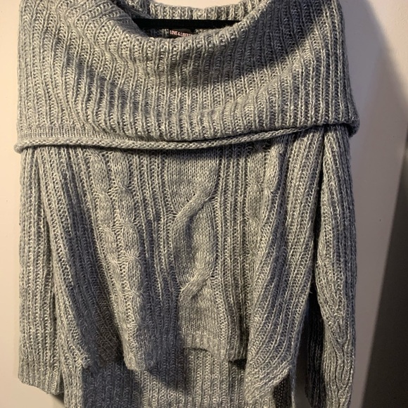 Grey off the shoulder sweater- Love & Liberty - Picture 3 of 7